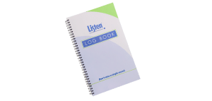 Cahier à spirale avec Listen et les mots LOG BOOK sur la couverture