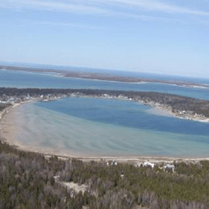 Lago que forma parte de Beaver Island